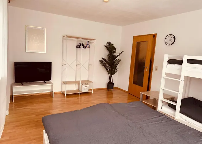 Haus 9 公寓 拉尔